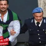 Fabrizio Corona fuori dal carcere: le foto prima dell’udienza del processo