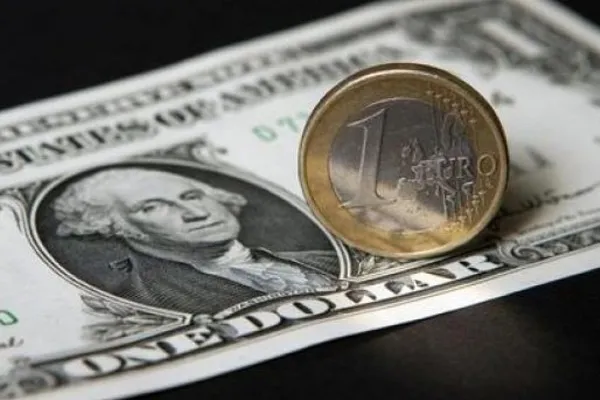 Cambio euro dollaro: come si calcola il valore di un dollaro in euro? Previsioni marzo 2017