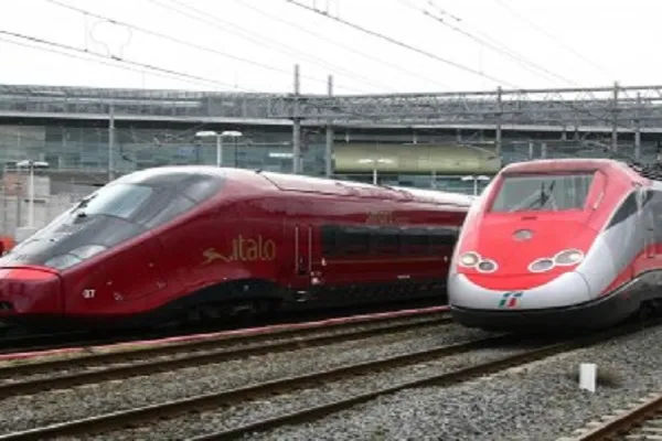 Trenitalia e Italo offerte low-cost, dove trovare i migliori sconti per viaggiare in treno: prezzi, tariffe e promozioni