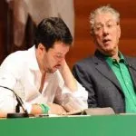 Bossi contro Salvini: la Lega morirà con lui, al Sud crea solo caos