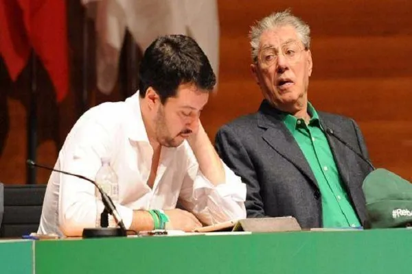 Bossi contro Salvini: la Lega morirà con lui, al Sud crea solo caos