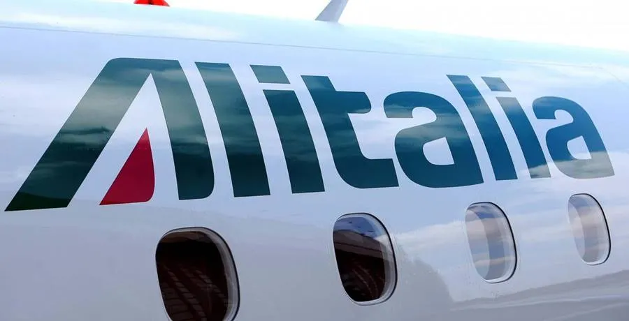 Ministro Calenda: su Alitalia molti errori ed arroganza