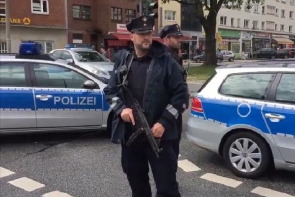 Allerta terrorismo ad Amburgo dopo l’attacco in supermarket