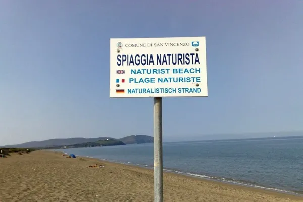 Estate 2017: le migliori spiagge per nudisti in Italia