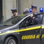 Maxi operazione anti-camorra a Bologna: arrestato ex direttore di banca