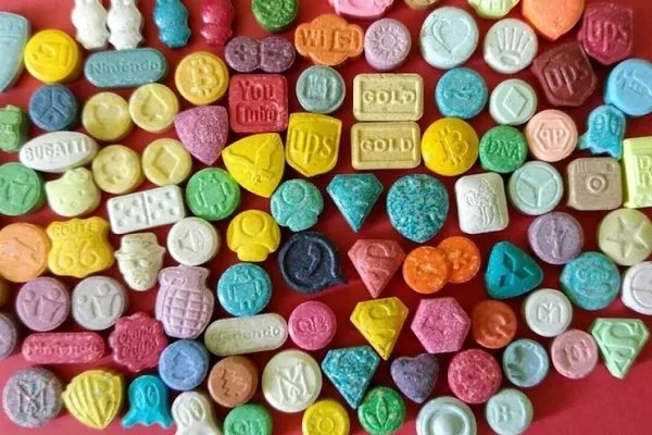 Ecstasy contro lo stress: arriva dagli Usa la terapia rivoluzionaria