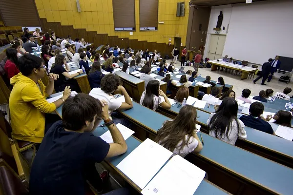 Università, sospesi i test alla Statale di Milano