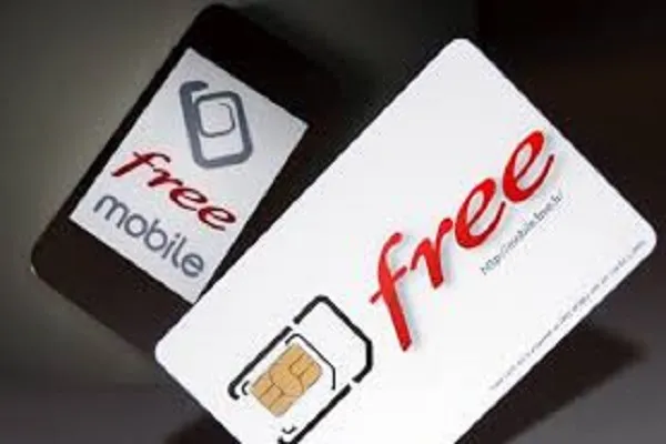 Free Mobile in Italia, gestori telefonia in allarme per tariffe low cost