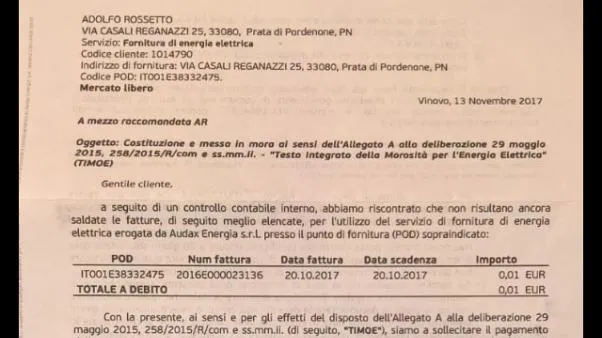 Pordenone, paga o stacco luce: la bolletta è di un cent