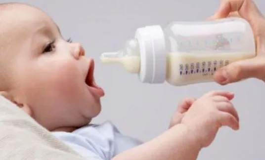 Salmonella nel latte, 35 neonati contagiati in Francia