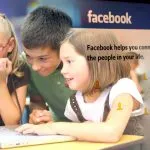 Novità Facebook, il social punta ai bambini: in arrivo Messenger kids