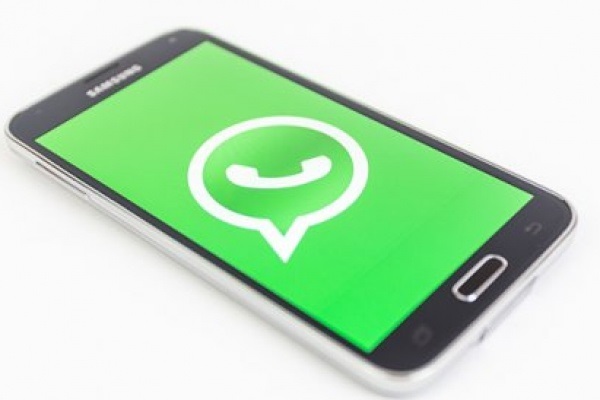 Whatsapp aggiornamento: ecco come bloccare i contatti nei gruppi