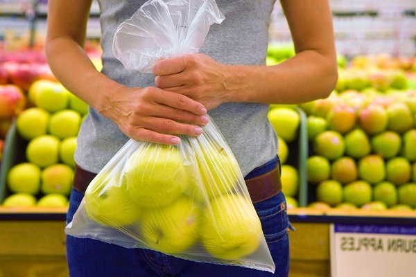 Legge sui sacchetti della frutta biodegradabili: le bufale