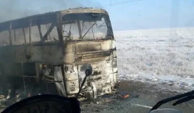 Kazakistan: va a fuoco un autobus, 52 le vittime