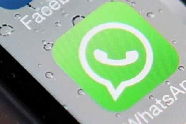 Aggiornamento Whatsapp contro le catene di Sant’Antonio e le bufale