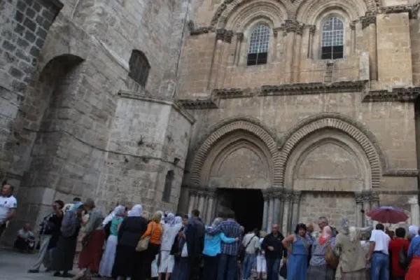 Basilica del Santo Sepolcro di Gerusalemme chiusa, perché?