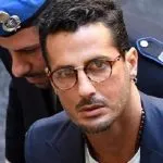 Fabrizio Corona è uscito dal carcere: torna in comunità