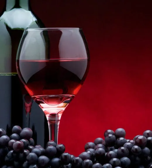 Vino: bere due bicchieri aiuta a mantenere il cervello sano