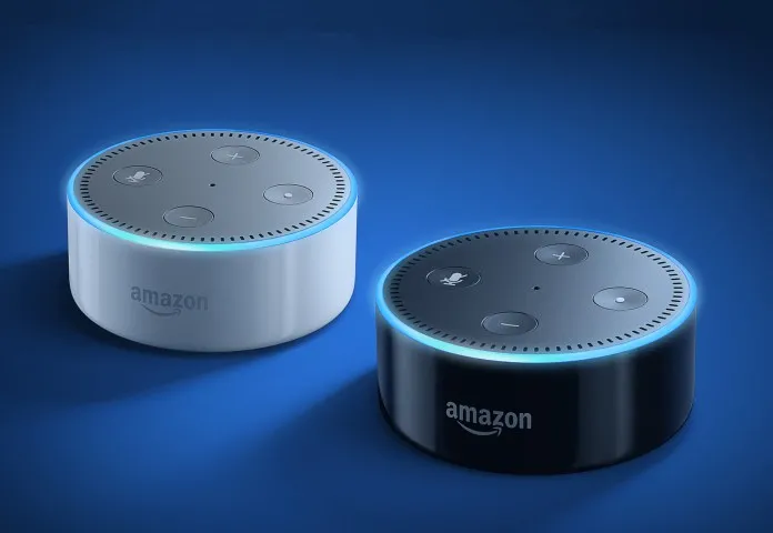 Amazon Alexa, risate in piena notte disturbano gli utenti