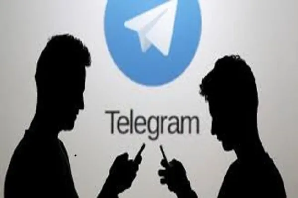 Russia contro Telegram: “vogliamo i codici altrimenti la chiudiamo”