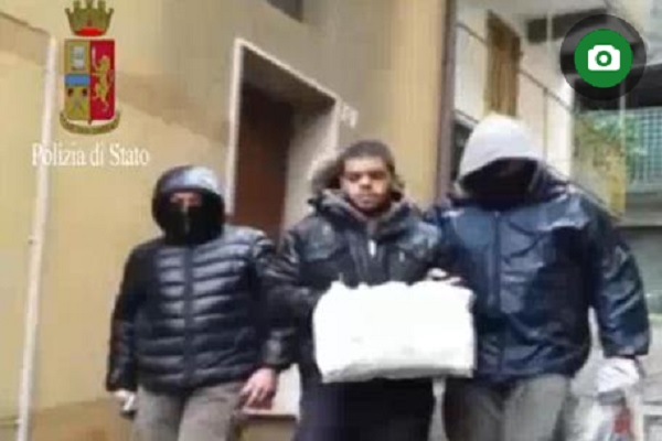Torino, arrestato militante Isis: allerta terrorismo