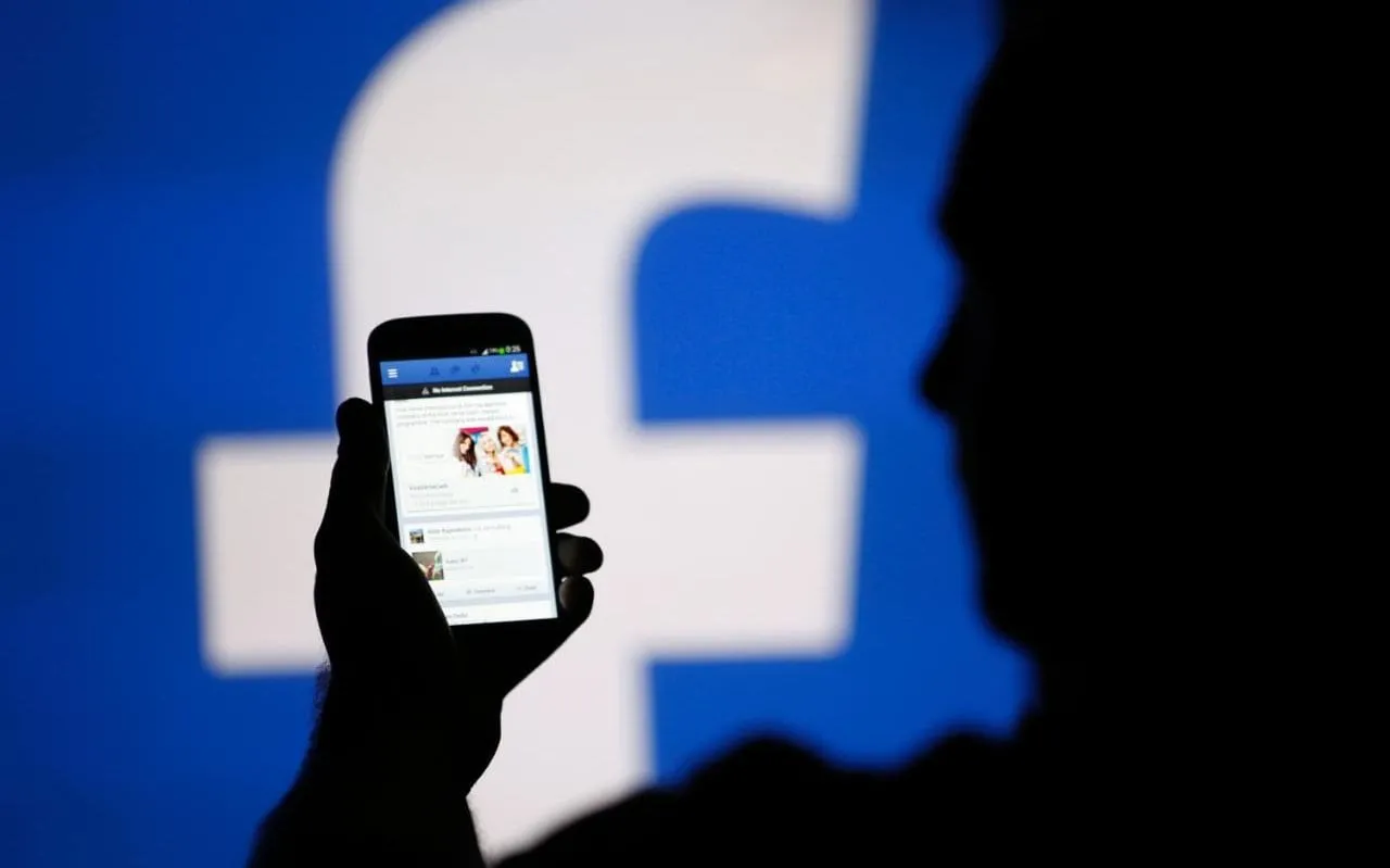 Facebook vola in borsa: +9% per il social network