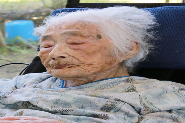 Addio alla donna più vecchia del mondo, a 117 anni è morta Nabi Tajima