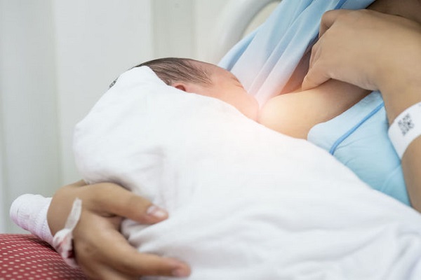 Allattare al seno è importante, salva la vita a migliaia di bambini?