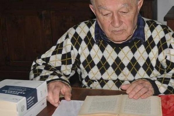 Università della terza età, un uomo si laura in Filosofia a 82 anni
