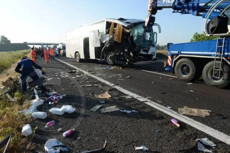 Incidente sulla A14, la vittima è un 31enne di San Giuliano Milanese