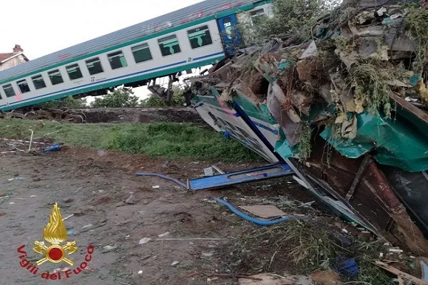 Incidente Ferroviario Caluso: errore umano causa scontro treno e tir?