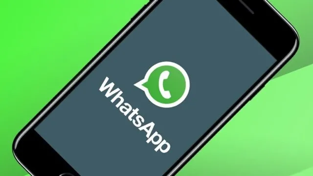 Aggiornamento Whatsapp: arriva il “segna come già letto”?