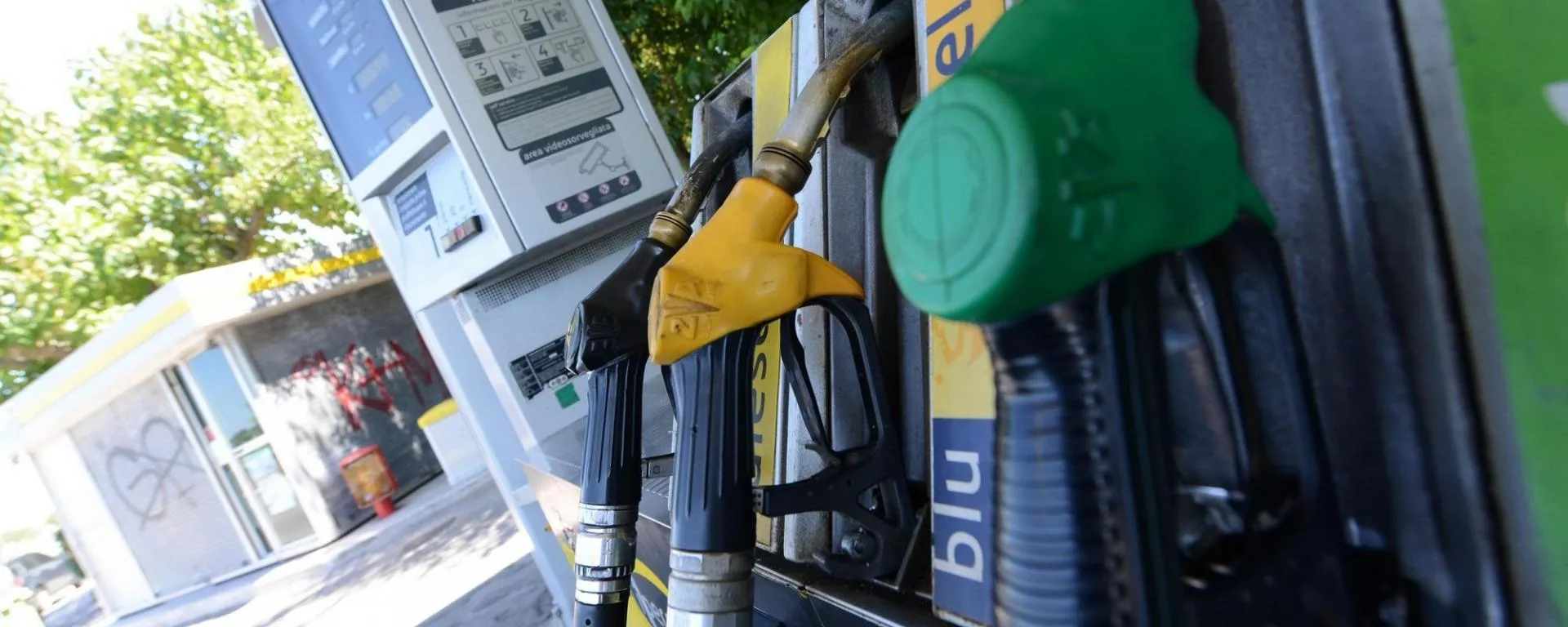 Distributori benzina: irregolare uno su cinque