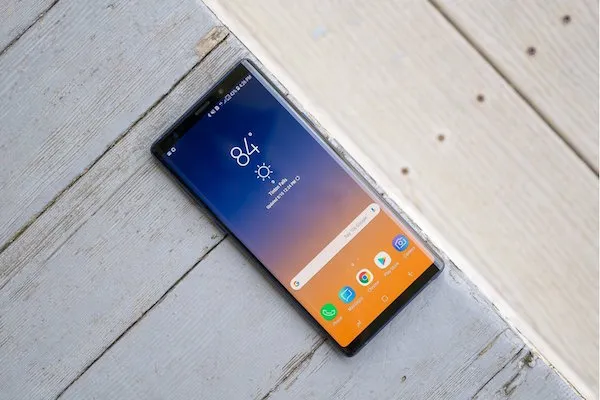 Galaxy Note 9 va a fuoco: Samsung indaga