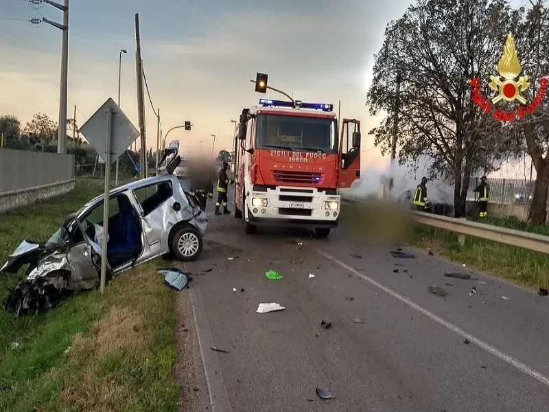 Latina, incidente sulla Migliara tra Sezze e Pontinia, morte due persone