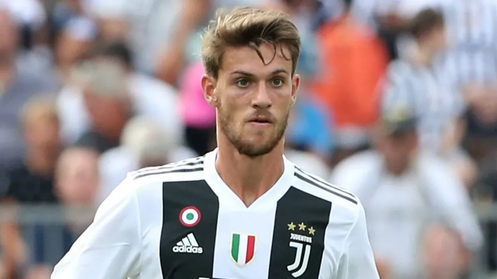 Juventus, Daniele Rugani è positivo al Coronavirus: Juve e Inter in isolamento