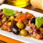 Caponata siciliana: ricetta originale e storia di un piatto tradizionale