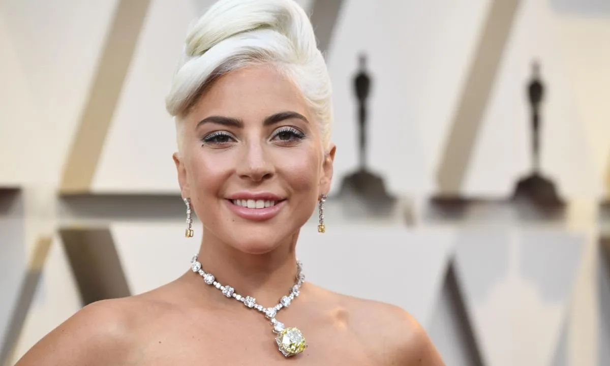 Lady Gaga a Roma per il film Gucci, rapiti i suoi cani a Los Angeles