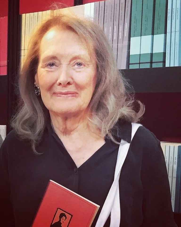 Il Premio Nobel per la Letteratura 2022 va ad Annie Ernaux