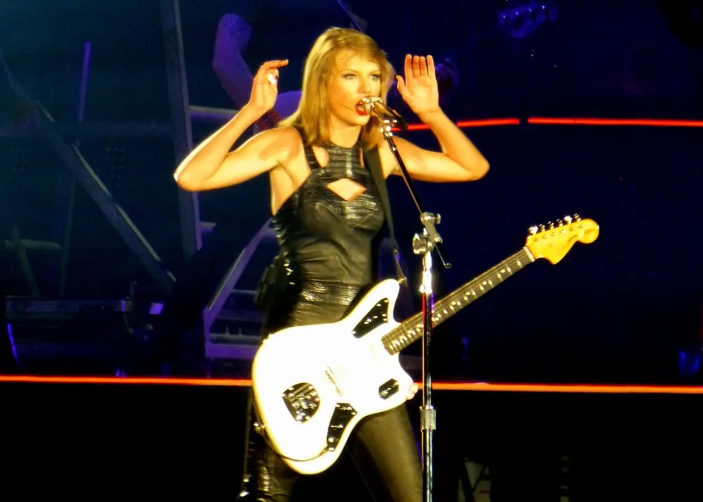 Anti-Hero: testo, traduzione e significato del nuovo singolo di Taylor Swift