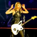 Anti-Hero: testo, traduzione e significato del nuovo singolo di Taylor Swift