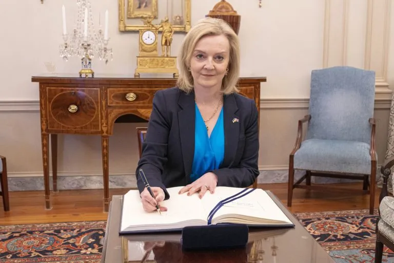 Chi è Liz Truss: la Premier inglese con il mandato più breve della storia britannica