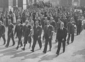 Partigiano, imprenditore, visionario: Enrico Mattei ci lasciava 60 anni fa in un attentato rimasto senza mandanti. Il Presidente Mattarella lo ricorda così.