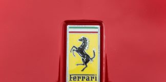 Mattia Binotto, team principal di Ferrari dal 2019, nonché ingegnere della scuderia dal 1995, si dimette ufficialmente. Si cerca ora un sostituto.