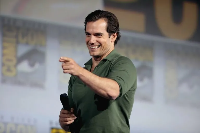 Henry Cavill sarà protagonista di Warhammer 40,000, nuova serie TV Amazon