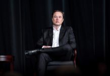 Prima delle elezioni del 2020 Twitter oscurò la notizia del New York Post su alcune email del figlio di Biden. Elon Musk rende tutto pubblico.