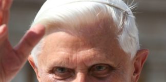 Papa emerito Benedetto XVI, nato Ratzinger, si è spento all'età di 95 anni. Dal 2 gennaio salma in Vaticano per l'ultimo saluto.