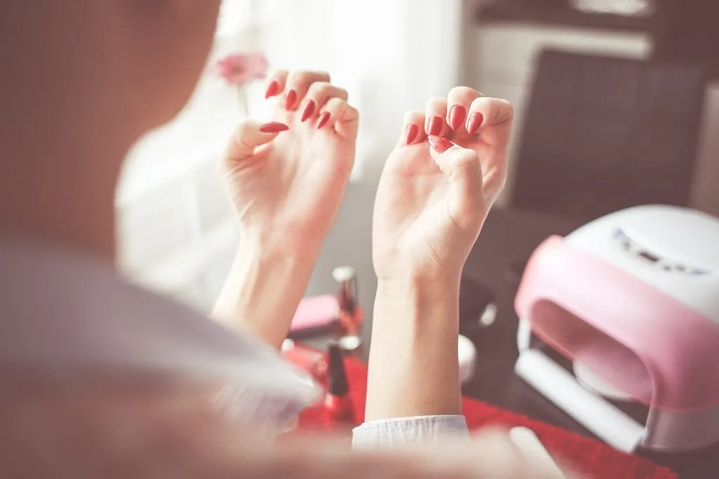 Migliori attrezzi per manicure professionali per centri estetici