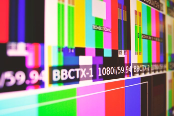 Netflix rinnova il catalogo: oltre all’aggiunta di Film e Serie TV, molti titoli lasceranno la piattaforma di streaming. Ecco cosa guardare questo mese.