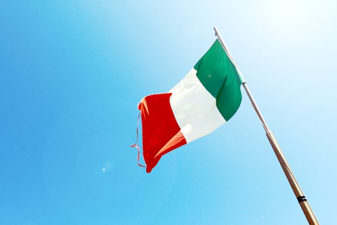 Il 7 gennaio è la Festa del Tricolore, o Giornata nazionale della bandiera: ecco cos'è, perché si celebra e storia dell'adozione del tricolore italiano.